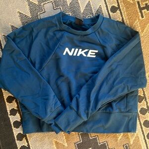 Nike crop sweatshirt